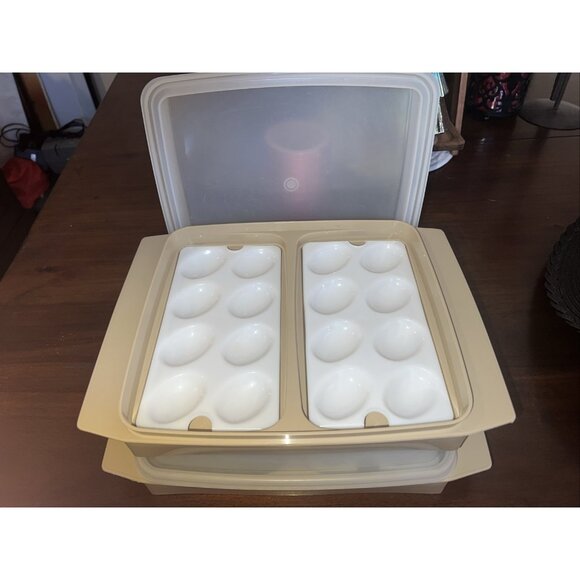 2 Sets Vintage Tupperware Deviled Egg Carrier Keeper Holder Almond Tan Beige 723 - Picture 1 of 4